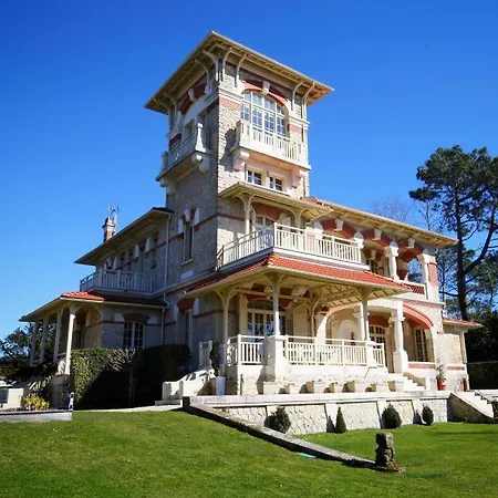 La Tosca Villa Lanton