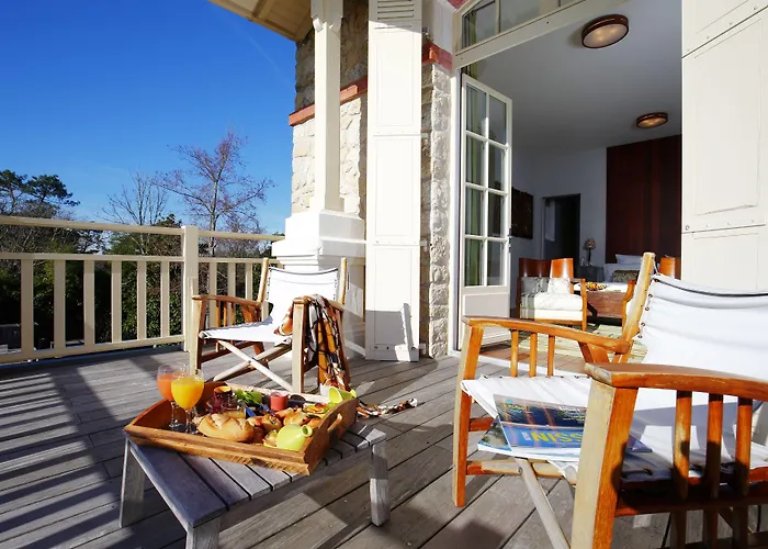 La Tosca ヴィラ ラントン