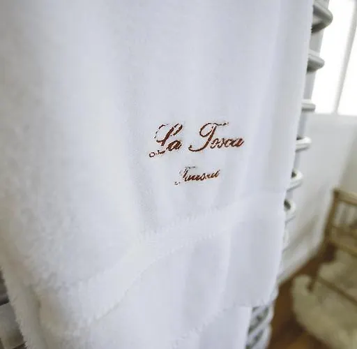 ヴィラ La Tosca ラントン